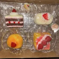 kikisquishy いちごセット マカロン ケーキ アップルパイは甘くない