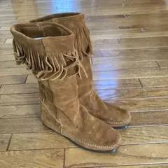 MINNETONKA/ミネトンカ　フリンジ付きウエスタンブーツ　キャメル/茶