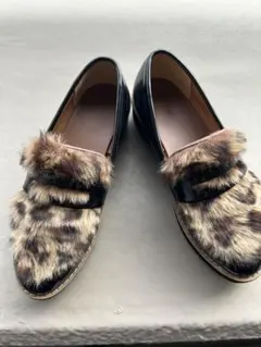 GU ヒョウ柄ファー付きローファー