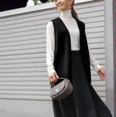 UNFILO 黒 ボタン無 ポケット有 ベスト サイズM