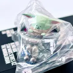 新品】グローグー STICKY MONSTER LAB（SML）マンダロリアン - メルカリ
