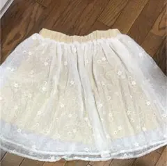 アース花柄チュールスカート