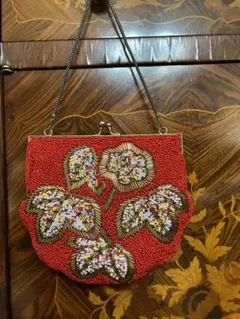 ビーズ　バッグ