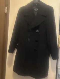 黒のダブルブレストピーコート　BOSCH