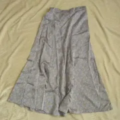 スナイデル　スカート