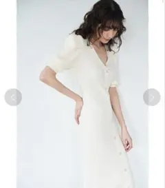 SNIDEL フロントボタンリブニットワンピース　ホワイト　半袖