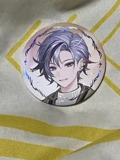 不破湊　箔押し缶バッジ