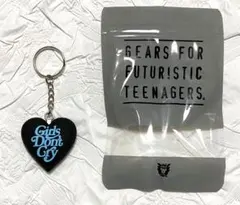 HUMANMADE GirlsDontCry キーホルダー 心形 黒青 a