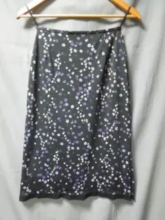 KATHARINEROSSスリットスカート花柄裾レースSizeMA(W64cm)のサムネイル