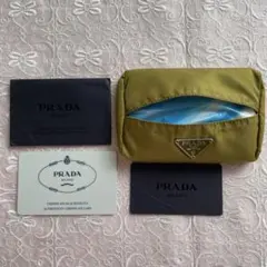 PRADA ティッシュケース 認証カード付き