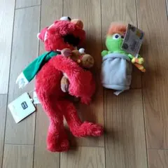 エルモとオスカーのぬいぐるみセット