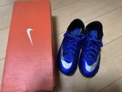 Nike 青 サッカーシューズ　23cm