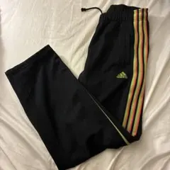 adidas トラックパンツ Lのサムネイル
