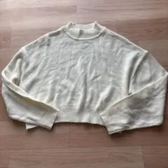 H&M クリーム色 クロップドニット S