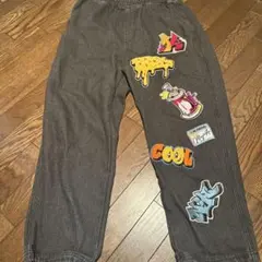 A.T.C. パッチ付きデニムパンツ グレー