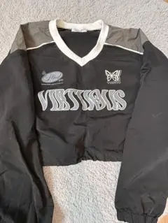 クロップド丈　黒　韓国風　Y2K