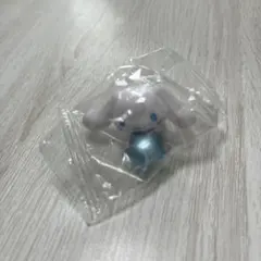 サンリオ　シナモン　ガチャガチャ