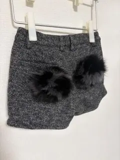マークアンドロナ 裏起毛 ウール ラメ ショートパンツ ファーぼんぼん
