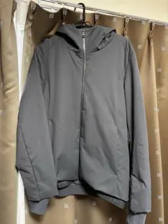 ジップブルゾン