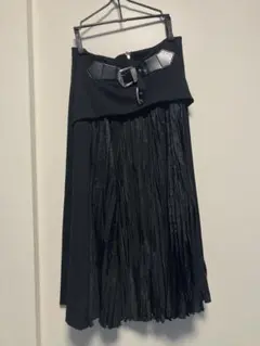 値下げ‼️【TOGA PULLA】ポリエステルタフタジャージースカートのサムネイル