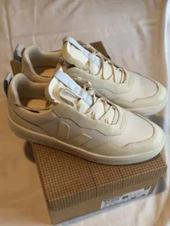【新品】VEJA x CFCL V-90 NOLYN スニーカーのサムネイル