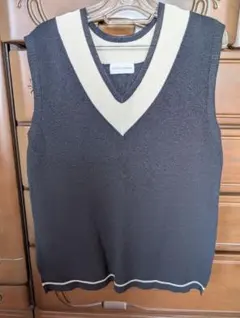 human woman ブラック　ニットベスト