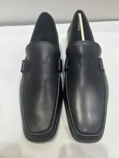 Salvatore Ferragamo ブラックローファー 6EE 未使用