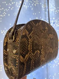 A.P.C. ショルダーバッグ ハーフムーン パイソン