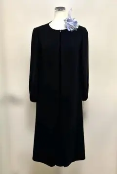 新品　東京ソワールUngaro （ウンガロ）黒 ワンピースレース袖　卒業式などに