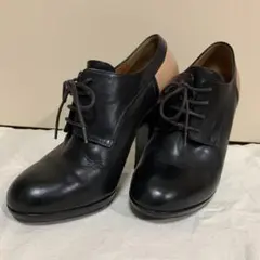 処分品☆ドリスバンノッテン バイカラーヒール　24cm〜24.5cmのサムネイル