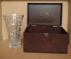 ボヘミアングラス 花器 チェコ製 専用ボックス付き