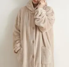 【美品】着る毛布　フード付きベージュルームウェア Mサイズ