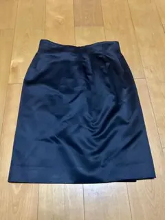 クリスチャンディオール　黒 タイトスカート 裏地付き