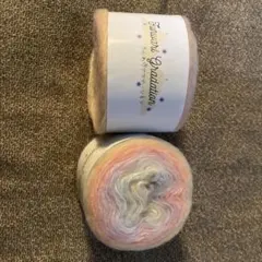 ふんわりグラデーション 毛糸 約180m