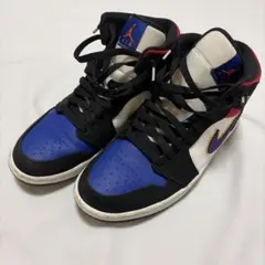 NIKE AIR JORDAN 1 MID 