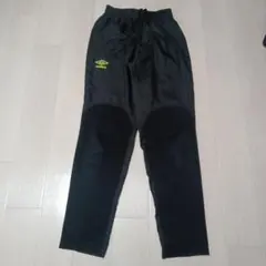 umbro ピステパンツ 160サイズ 黒　アンブロ　練習着　ジャージズボン