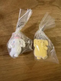 サンリオキャラクターズ ミニチュアチャーム～ライブキャラクター　シナモン　プリン