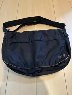 PORTER 吉田カバン タンカー　黒　ショルダーバッグ