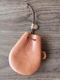 レザー巾着袋 牛革 小物入れ キャメル色