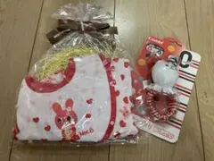 新品未使用　ミキハウス  スタイ２枚セット