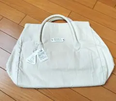 Item thumbnail for item 52ced1c0-a137-46d7-b38b-fc10f09d7a7d