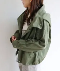 ランキング人気一位　完売レア　カーキ　大人　マウンテンパーカー