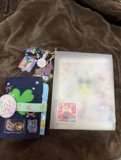 シール帳 完成品2点♡！！！＆余りシールや台紙などまとめ売り♡♡