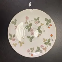 ロイヤルドルトン ケーキ皿 ストロベリークリーム 19cm - メルカリ