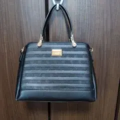 VIVAYOU ブラックショルダーバッグ
