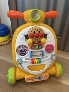 【美品】アンパンマン 乗って!押して! へんしんウォーカーのサムネイル