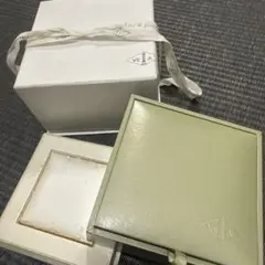 ヴァンクリーフ アーペル 空箱 BOX - メルカリ