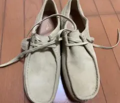 Clarks ベージュ スエード カジュアルシューズ