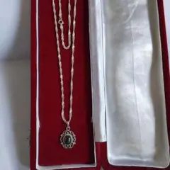 ブラックスターシルバーペンダント、チエーン付き