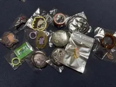 ずとまよ　ゾンクラガチャ　メタルロゴキーホルダー シルバーカラー 未開封 ずとまよ ゾンクラガチャ メタルロゴキーホルダー シルバーカラー 未